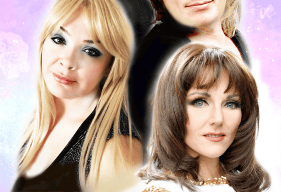 Les artistes interprétant les succès du groupe Abba dans le spectacle Abbamania